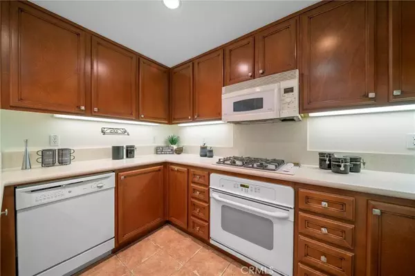 24 Gingerwood, Irvine, CA 92603