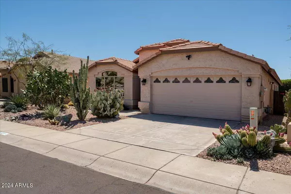 4327 E LONE CACTUS Drive, Phoenix, AZ 85050