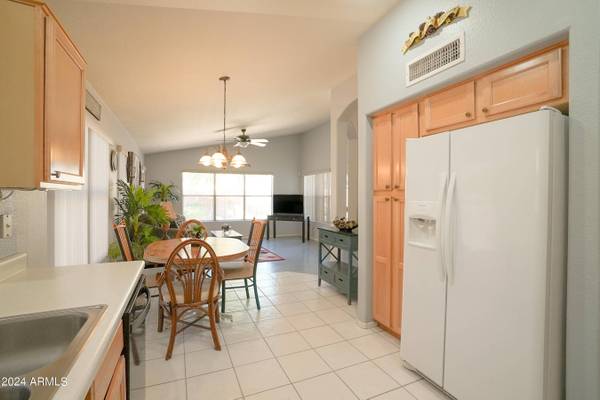 1710 E TULSA Street, Gilbert, AZ 85295