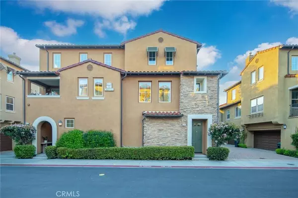 24 Gingerwood, Irvine, CA 92603