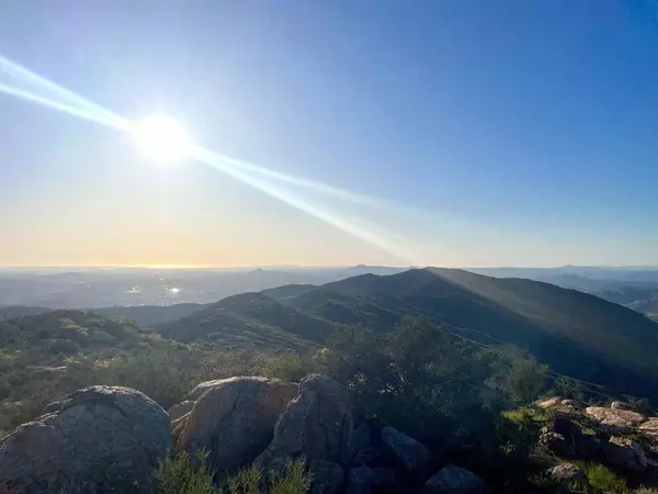 Skyline Truck TRL, Jamul, CA 91935