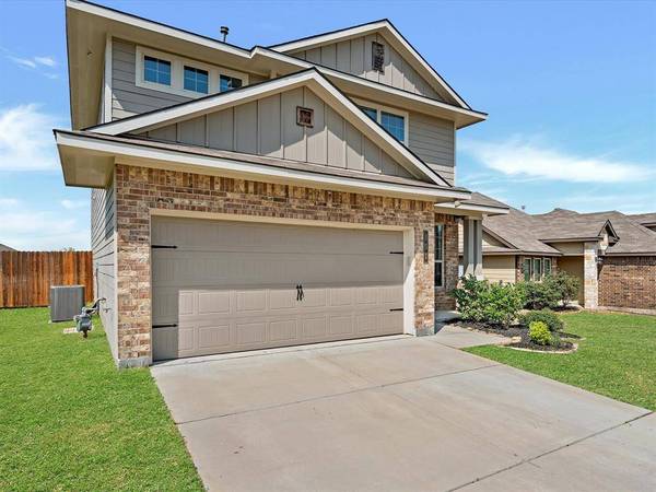 151 Emery Oak WAY, Huntsville, TX 77320