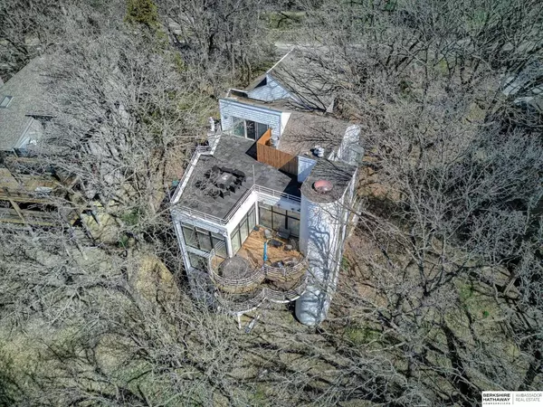 21917 Quail Ridge Circle, Omaha, NE 68022