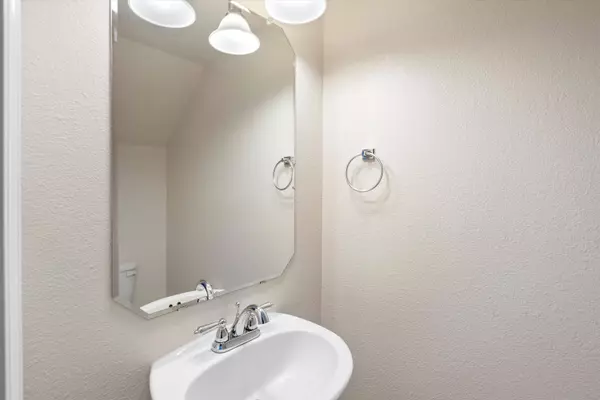 10835 Fort Point LN NE, Albuquerque, NM 87123