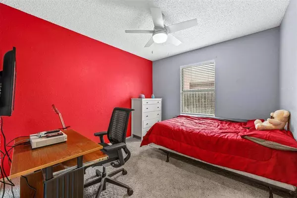 5219 Carpenter Drive, Arlington, TX 76017