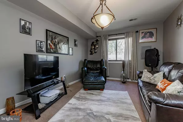 503 MASON RUN, Pine Hill, NJ 08021