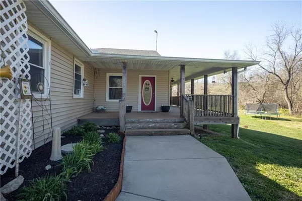 37349 W 88th ST, Richmond, MO 64085