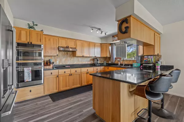 1918 Camino Uva, Los Alamos, NM 87544