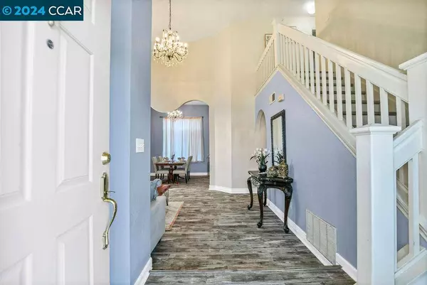 821 Glencreek Dr, Tracy, CA 95377