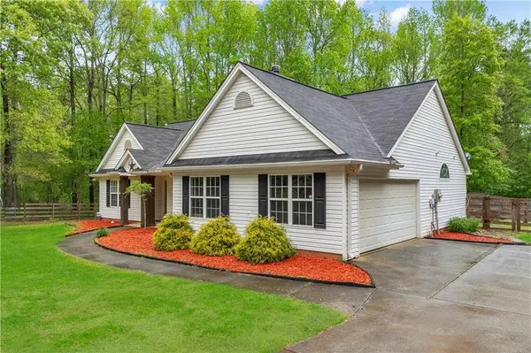 1329 Old Highway 85, Senoia, GA 30276