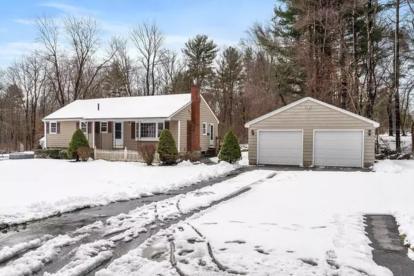 3 Woodcrest Dr, Tewksbury, MA 01876