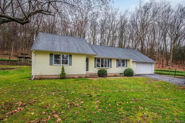 146 Newgate Road, East Granby, CT 06026