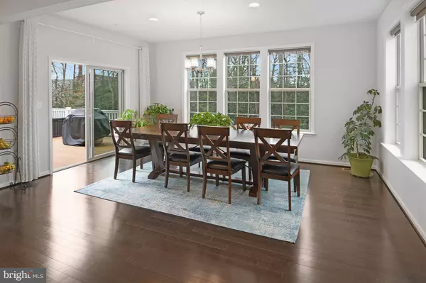 8000 HUBBLE DR, Lanham, MD 20706