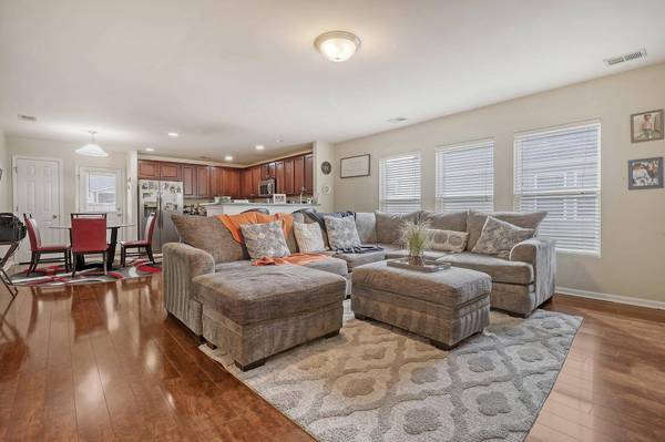 412 Vinicio Dr, Goose Creek, SC 29445