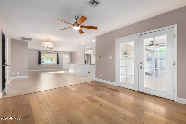 13021 N 28TH Place, Phoenix, AZ 85032