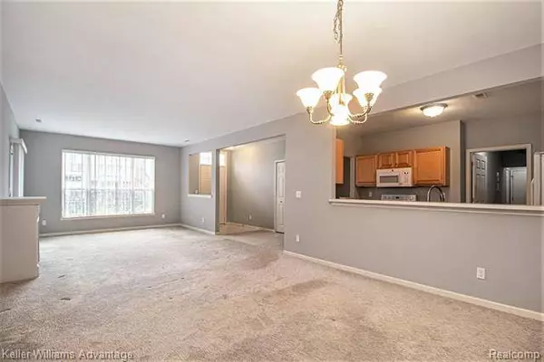 16747 Carriage Way, Northville, MI 48168