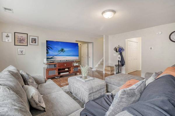 412 Vinicio Dr, Goose Creek, SC 29445