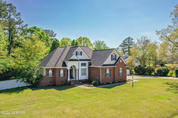 640 Par Drive, Jacksonville, NC 28540