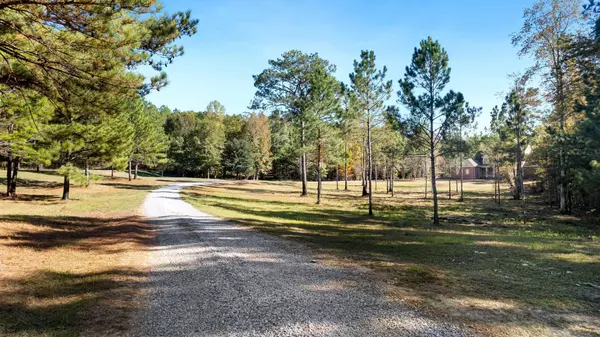 380 Anderson (land option 3) Rd, Hattiesburg, MS 39401
