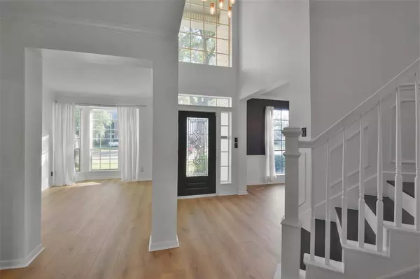 18806 Park Harbor DR, Houston, TX 77084