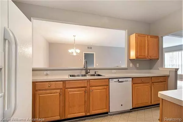 16747 Carriage Way, Northville, MI 48168