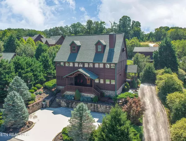 437 Keegan DR, Pigeon Forge, TN 37863