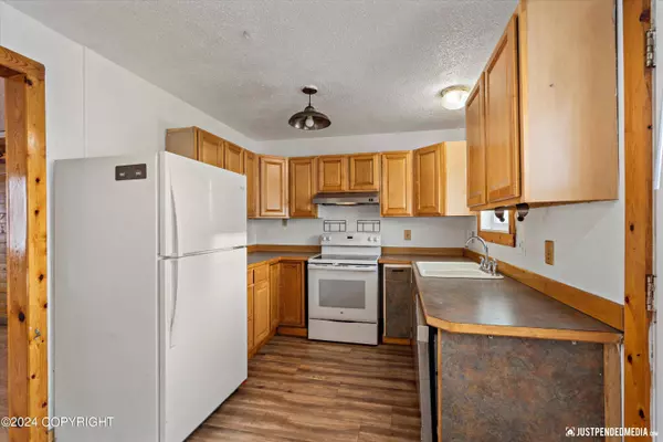 4310 E 4th AVE, Anchorage, AK 99508