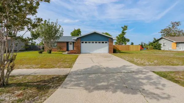 362 Bell CIR, Lynn Haven, FL 32444