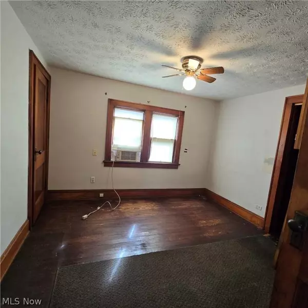 2024 18th ST SW, Akron, OH 44314