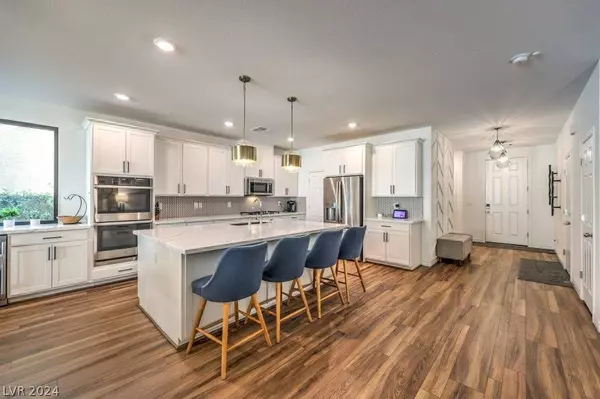 10136 Fire Skye Avenue, Las Vegas, NV 89166