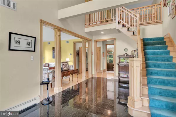 22 REEVES STATION RD, Medford, NJ 08055