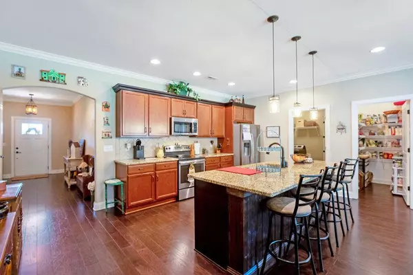 1822 Basilica CT, Hixson, TN 37343