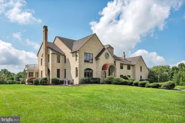 22 REEVES STATION RD, Medford, NJ 08055