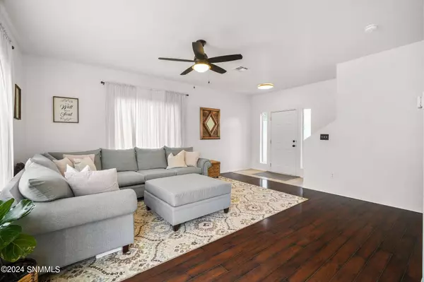 5127 Arena DR, Las Cruces, NM 88012