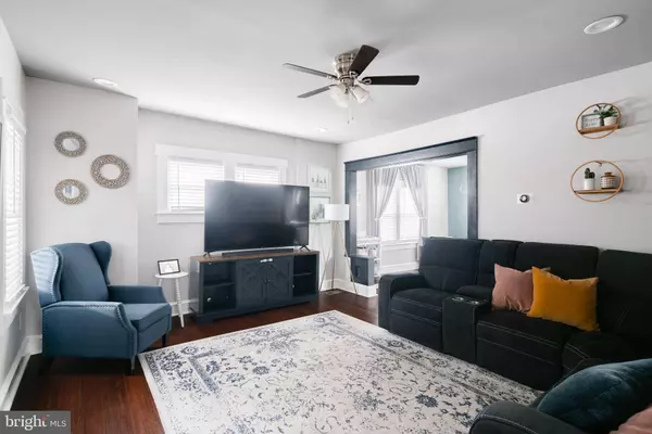 306 E ASHLAND AVE, Glenolden, PA 19036