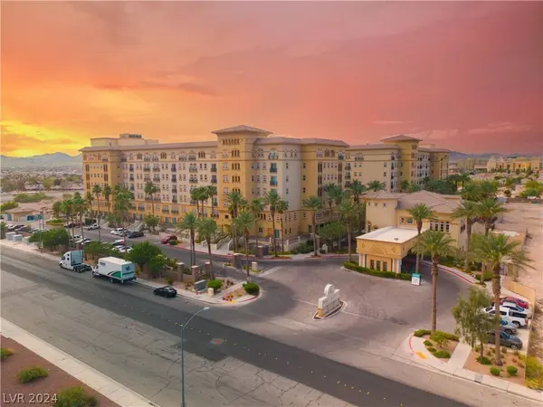 2455 W Serene Avenue #809, Las Vegas, NV 89123