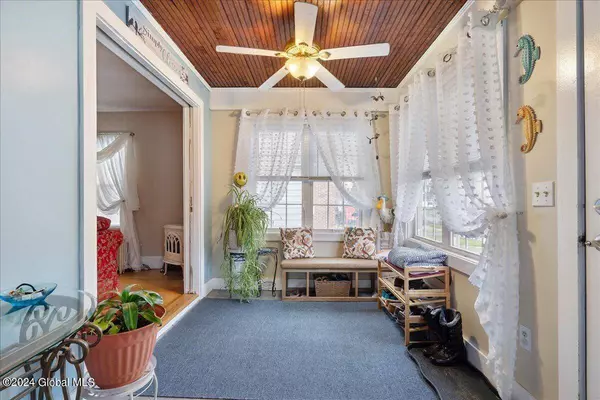 194 Sycamore Street, Albany, NY 12209