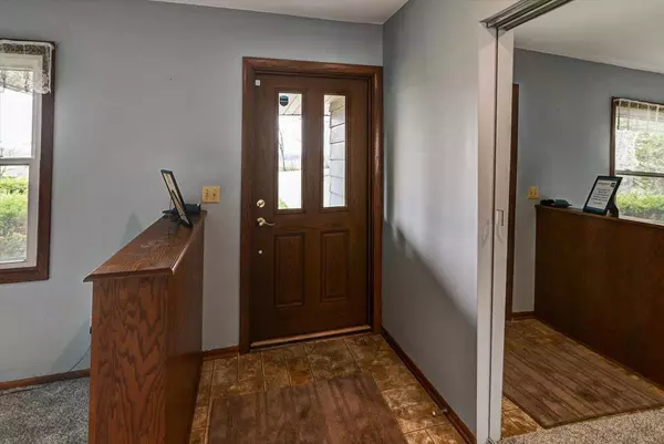 6106 Whalen Road, Fitchburg, WI 53593