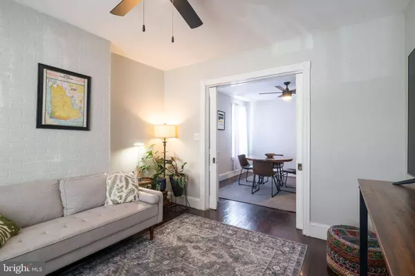 112 E SHARPNACK ST, Philadelphia, PA 19119