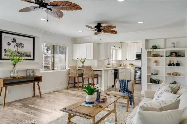 1404 Buena Vista #B, San Clemente, CA 92672