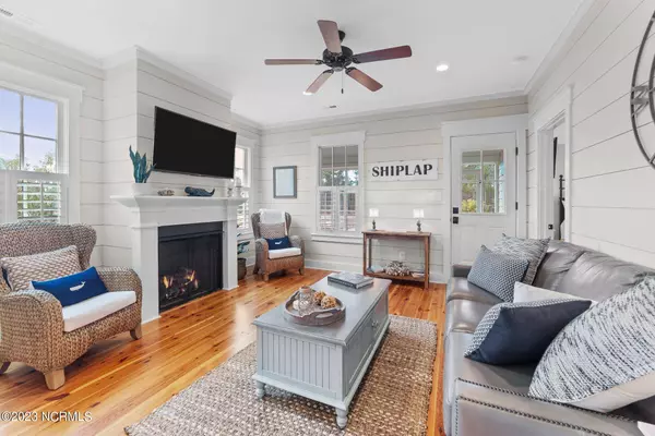 4 Back Cv Circle, Oriental, NC 28571