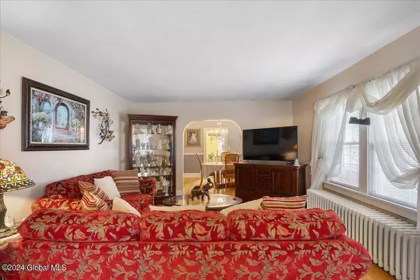 194 Sycamore Street, Albany, NY 12209