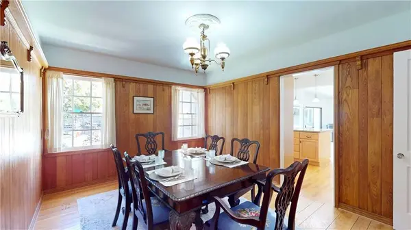 4525 Palm DR, La Canada Flintridge, CA 91011