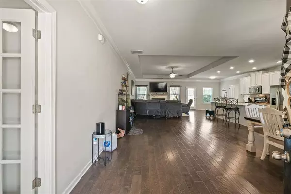 41 Moriah Woods DR, Auburn, GA 30011