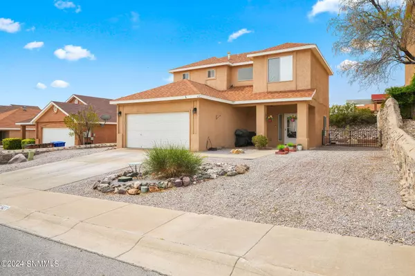 5127 Arena DR, Las Cruces, NM 88012