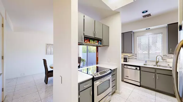 544 Desert West DR, Rancho Mirage, CA 92270