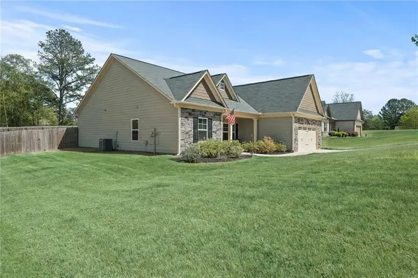 41 Moriah Woods DR, Auburn, GA 30011