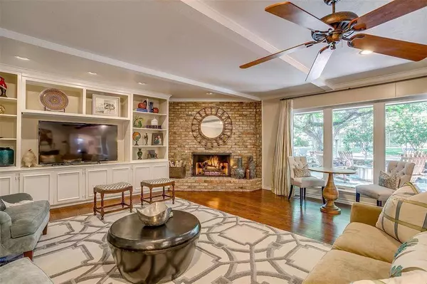 2920 Alton Road, Fort Worth, TX 76109