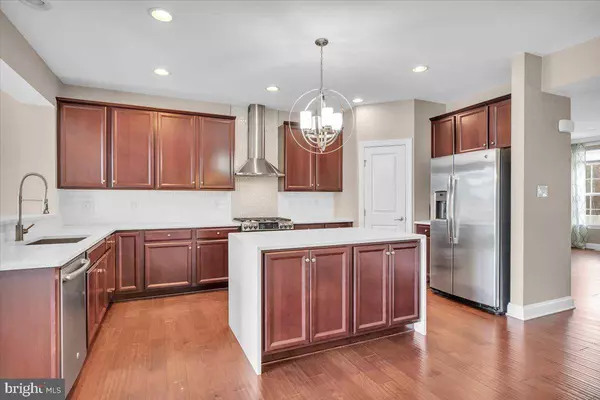 34 ISABELLE CT, Marlton, NJ 08053