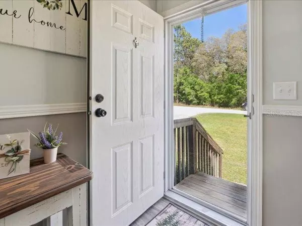 2350 SE 140TH AVE, Morriston, FL 32668